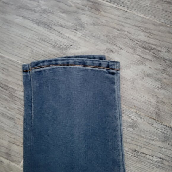 Seven7 Jeans Women's 6 Blue Denim Tummy Slimming Straight Leg Pants NWT - Picture 3 of 6